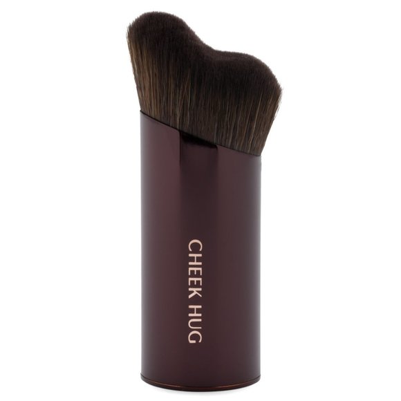 Charlotte Tilbury Pretty Youth Glow w/Brush - Picture 6 of 12
